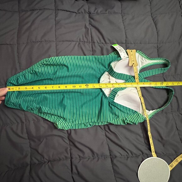 Lands' End Green Stripped Tugless X-Back 1-Piece Swimsuit -  Sizes: 4 Long - NWT - Picture 8 of 12